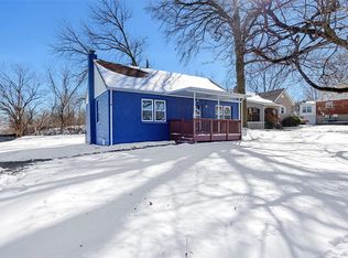 2434 Walton Rd, Saint Louis, MO 63114