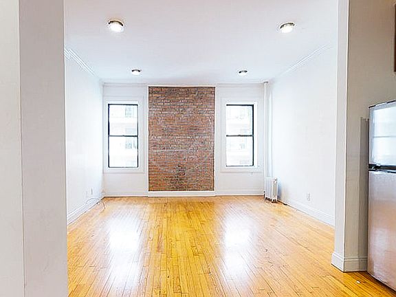 3rd image of 285 W 147th St #3