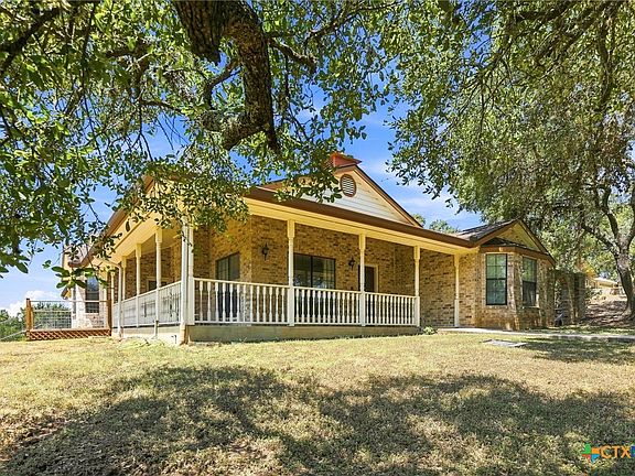 3rd image of 5691 Circle Oak Dr