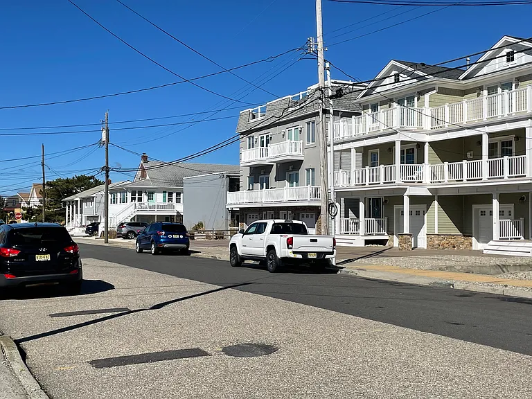 28 K St — Photo 5