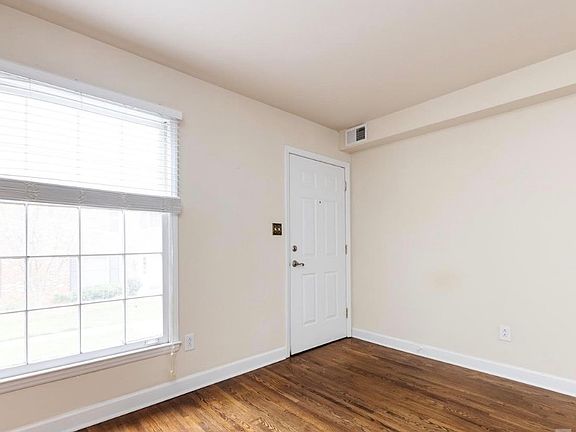 3rd image of 4333 Hathaway St APT C