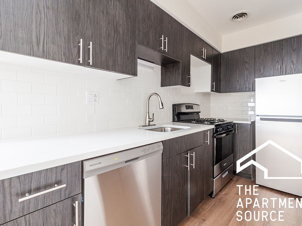 1st image of 5917 N Kenmore Ave APT 325