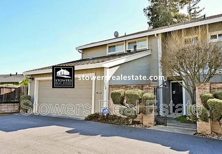 112 Summerwood Pl — Photo 1