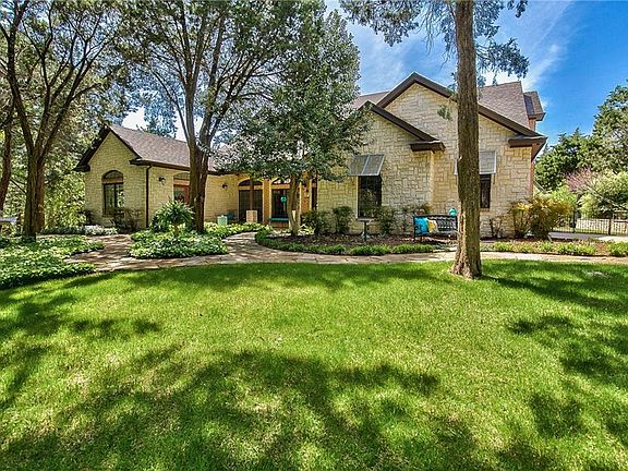 2nd image of 1707 Cedar Cove Cir