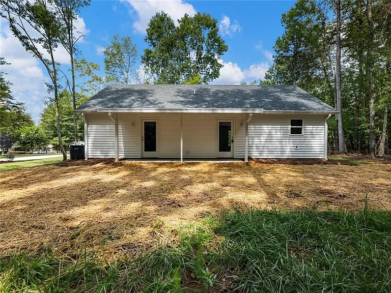 8079 Beachwood Dr — Photo 28