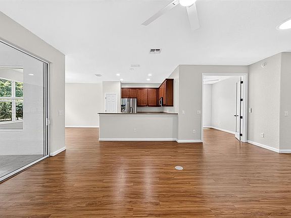 5th image of 9391 SW 66TH LOOP