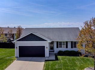 10308 Catalina Dr, Johnston, IA 50131