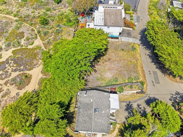 1850 Whaleship Road, Bodega Bay, CA 94923