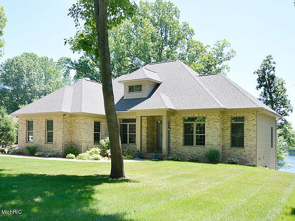 2nd image of 28597 Northern Bluff Dr