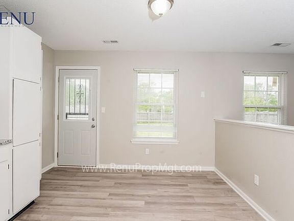 4th image of 2002 Sweet Blossom Ln