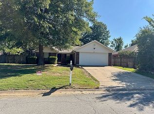 2185 Sugar Creek Dr, Conway, AR 72034