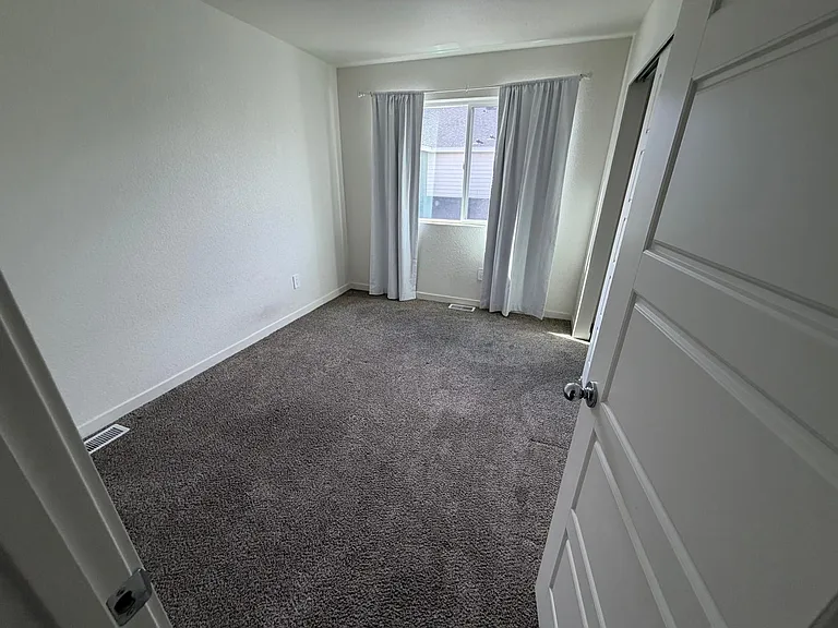 3744 Katina Way — Photo 17
