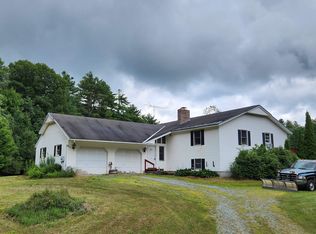 45 Meadowood Dr, Castleton, VT 05735
