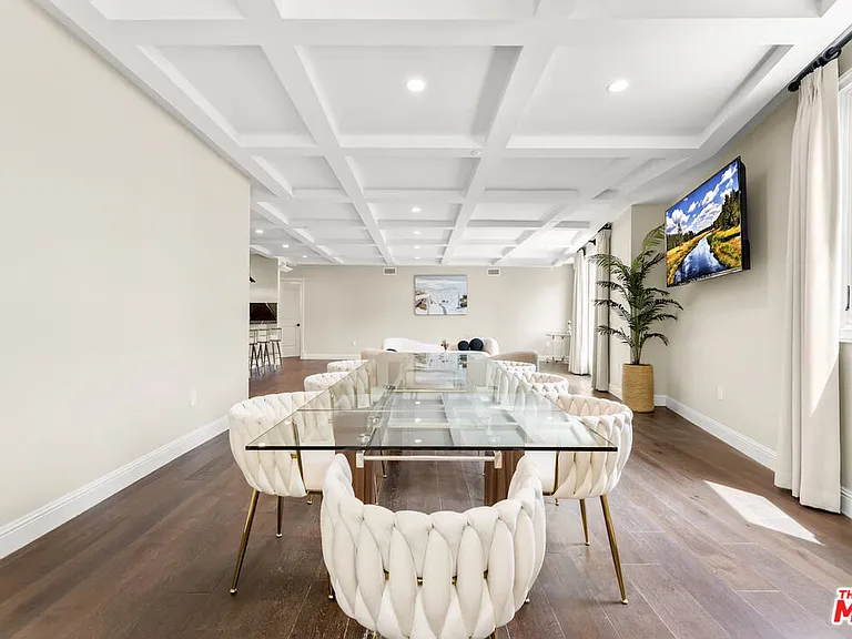 1825 Pandora Ave #Penthouse 404 — Photo 11
