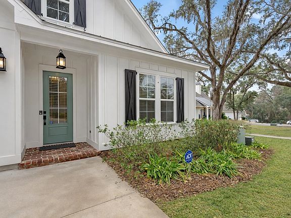 2nd image of 4211 Oak Run Ln