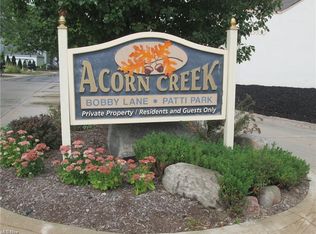 1369 Bobby Ln #50, Westlake, OH 44145