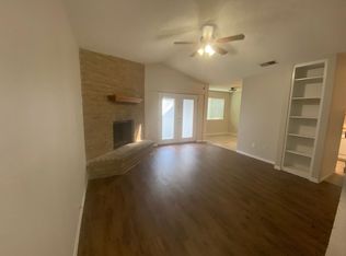 601 Valley View Dr APT B, Pflugerville, TX 78660