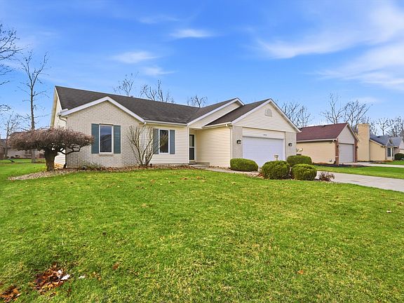 5th image of 9223 Whispering Woods Dr