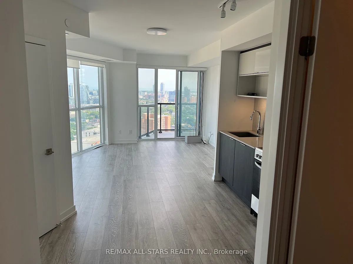 Building Photo - 159 Wellesley St E #2104