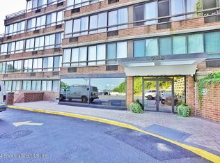 755 Narrows Rd N APT 805A, Staten Island, NY 10304