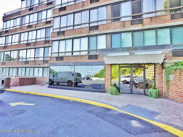755 Narrows Rd N APT 805A, Staten Island, NY 10304