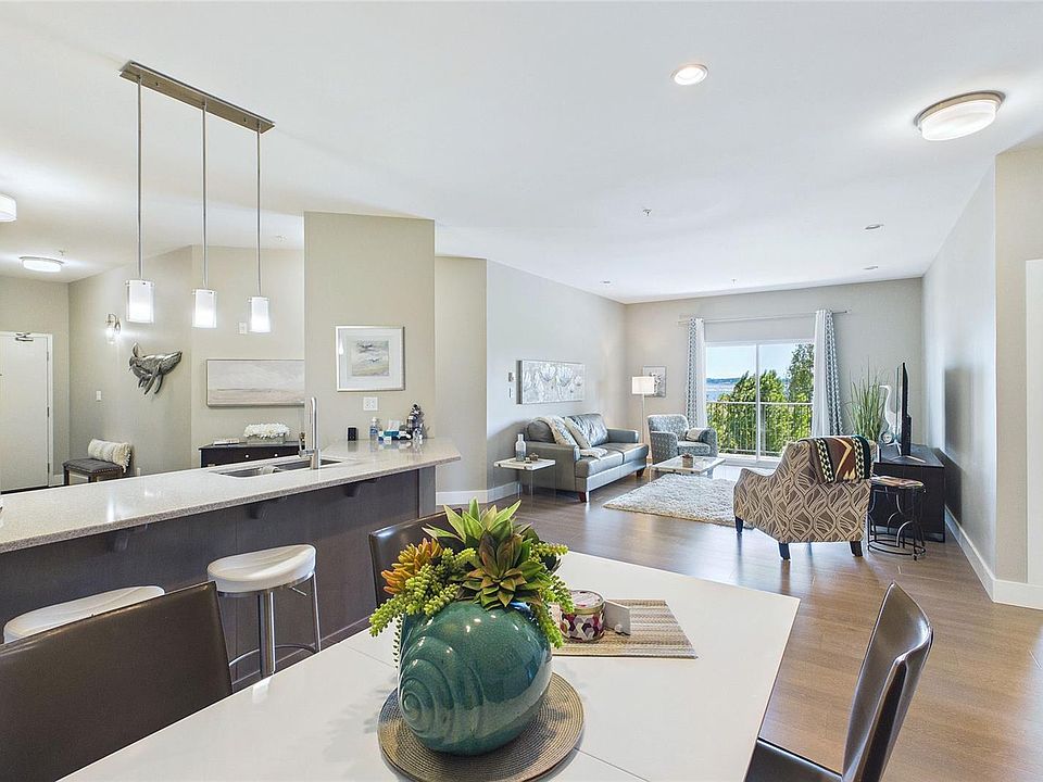 1st image of 104 Esplanade #304