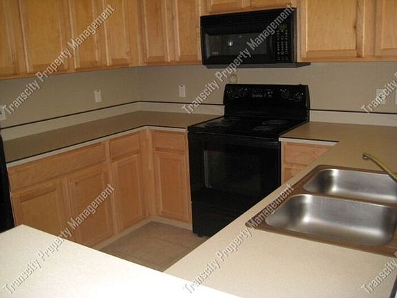 3rd image of 2024 S Baldwin Unit 5