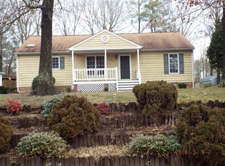 13313 Evelyn Dr, Chester, VA 23831