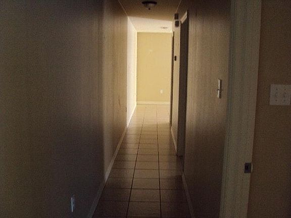 3rd image of 712 Jasper St APT 2