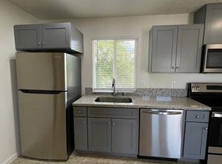 205 N Mariposa St #11327104, Fresno, CA 93701