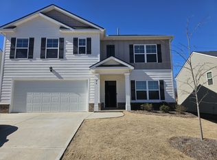 33 Coastal Dr, Statham, GA 30666