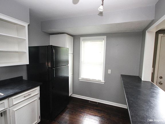 5th image of 851 Ball Ave NE