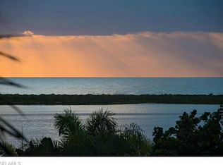347 Seabreeze Dr, Marco Island, FL 34145