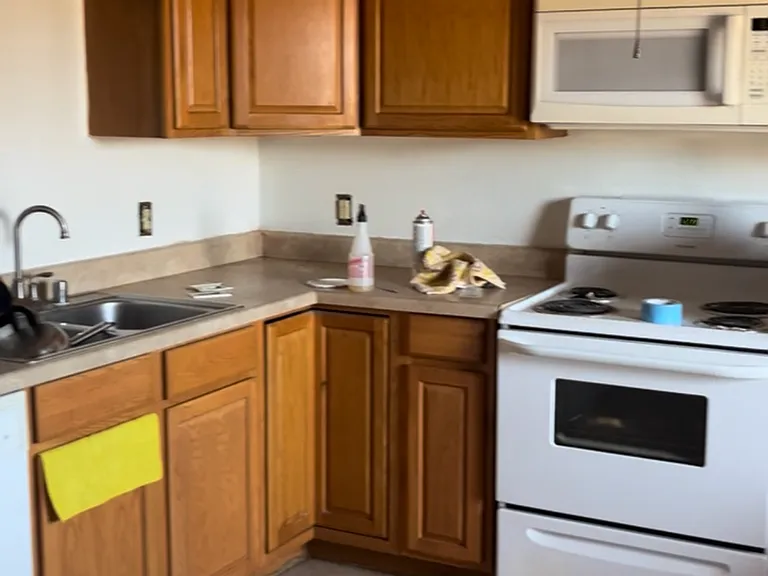 1006 E North Ave — Photo 4