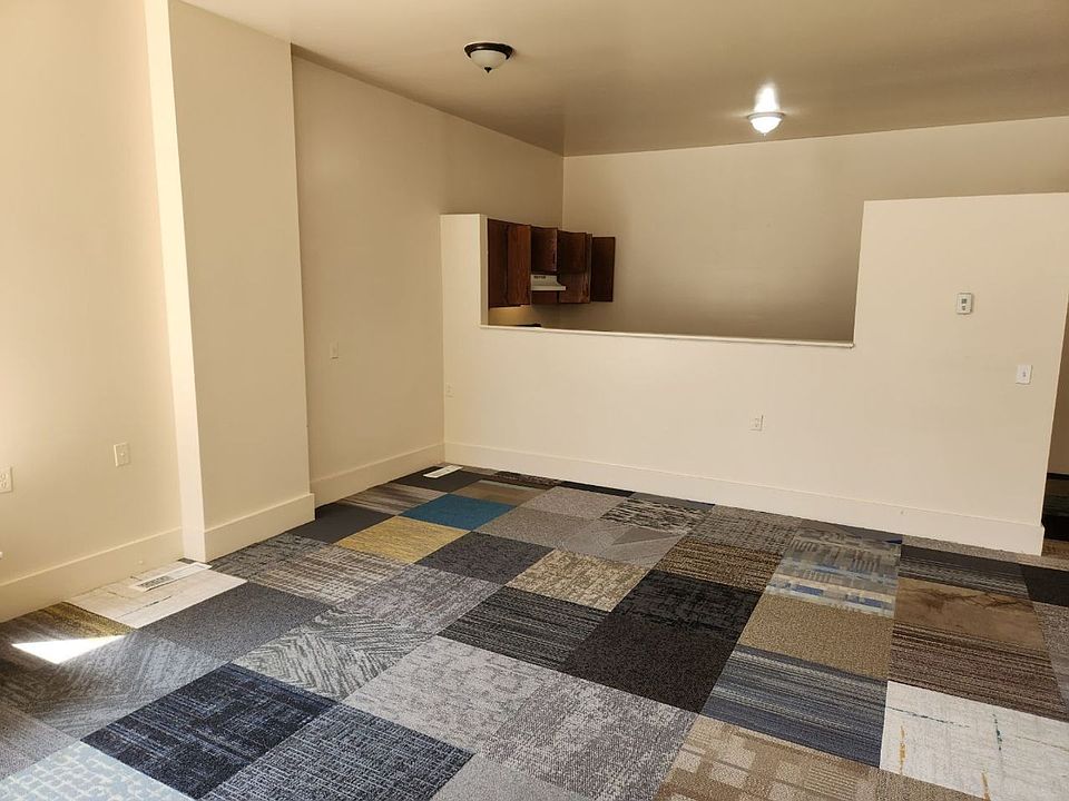 7577 77 Champlain St Rochester, NY, 14608 Apartments for Rent Zillow