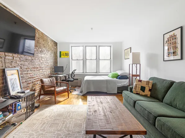 331 West 14th Street image 1 of 8