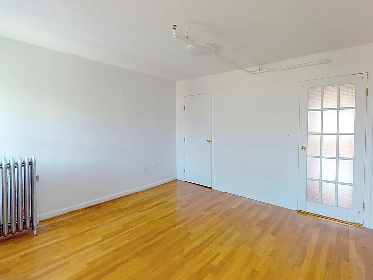 720 Saint Nicholas Ave #4 — Photo 7
