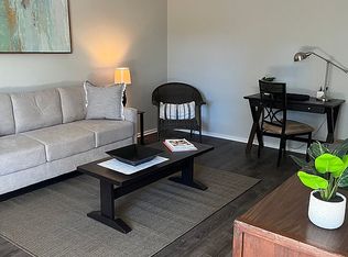 311 W Earle St #7, Greenville, SC 29609