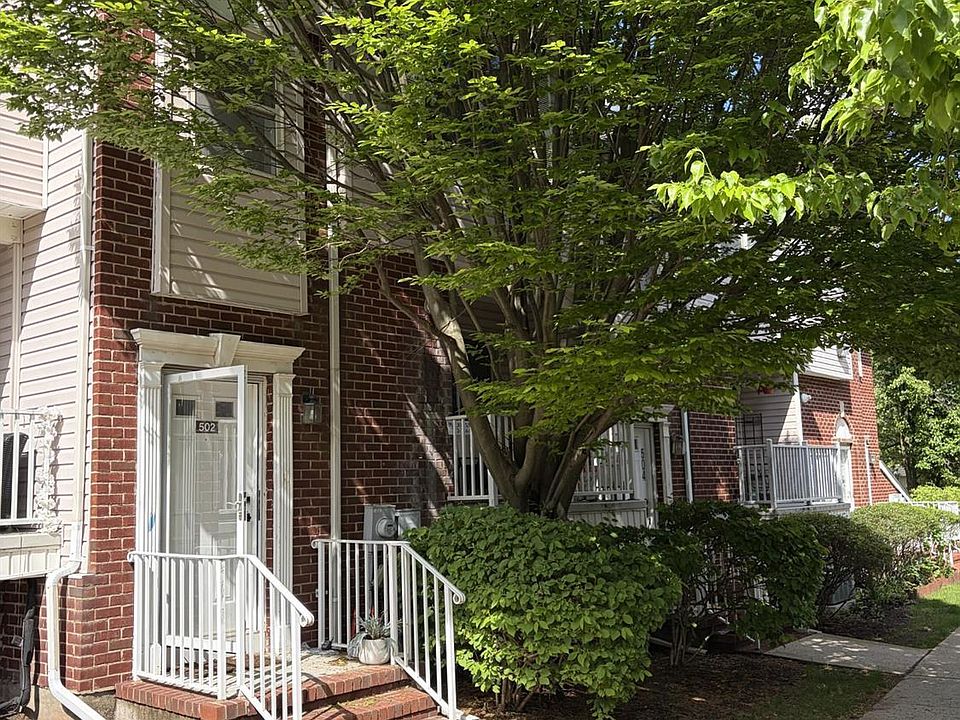 1st image of 502 Great Beds Ct