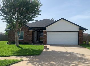 5307 Coast Line St, Baytown, TX 77521