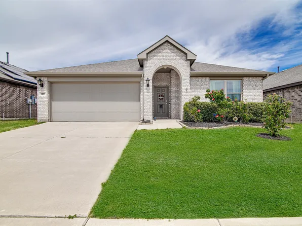 1109 Nighthawk Trl, Alvarado, TX 76009