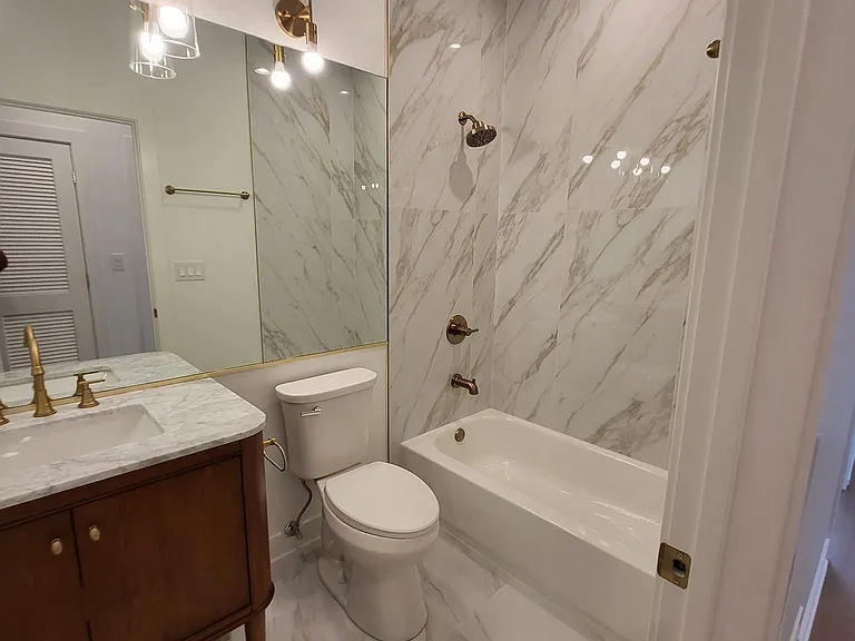 6044 S Eberhart Ave #3 — Photo 9