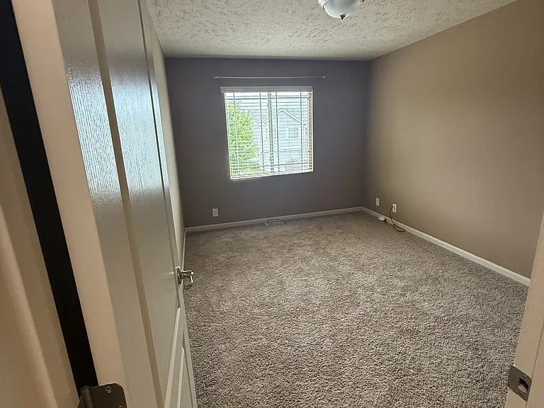 14555 Gilder Ave — Photo 8