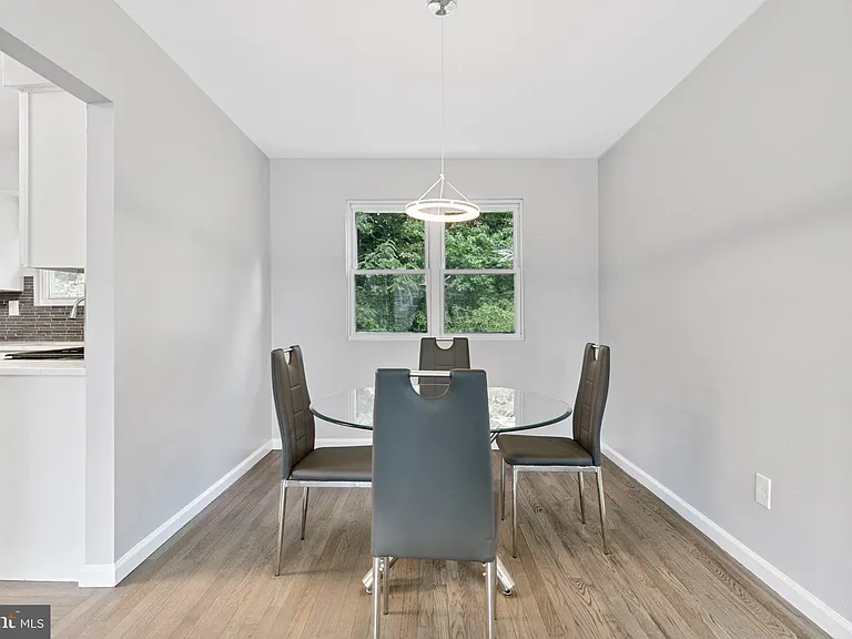 501 Bloomfield Dr — Photo 10