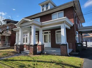 633 E Main St FLOOR 1, Ephrata, PA 17522