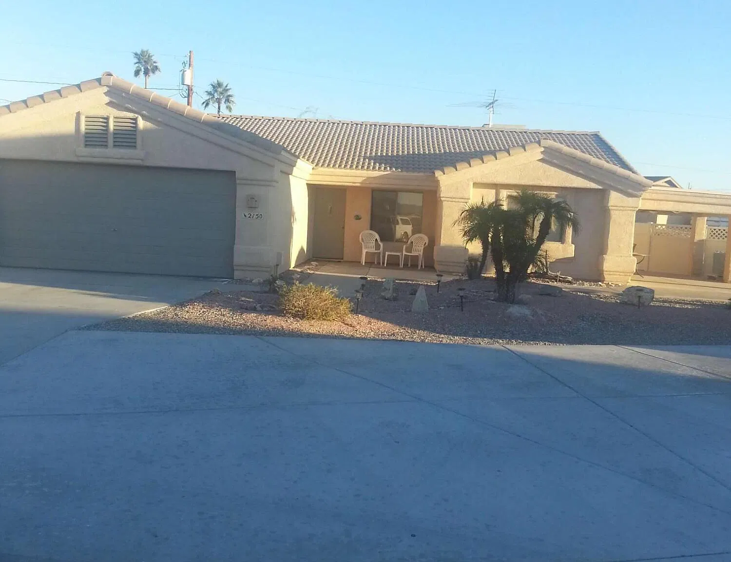 3 bed, 2.0 bath, 1300 sqft, $2,350 — Photo 3