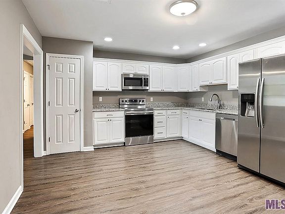 2nd image of 2033 Jerlyn Dr