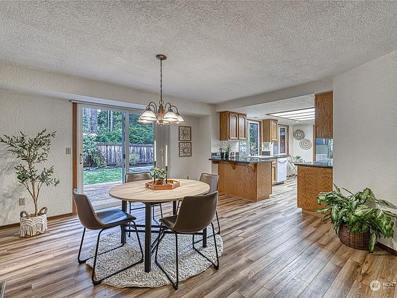 5th image of 3621 67th Ave Ct NW