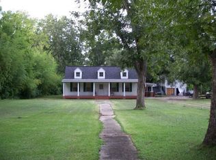 1222 Jackson Landing Rd, Picayune, MS 39466