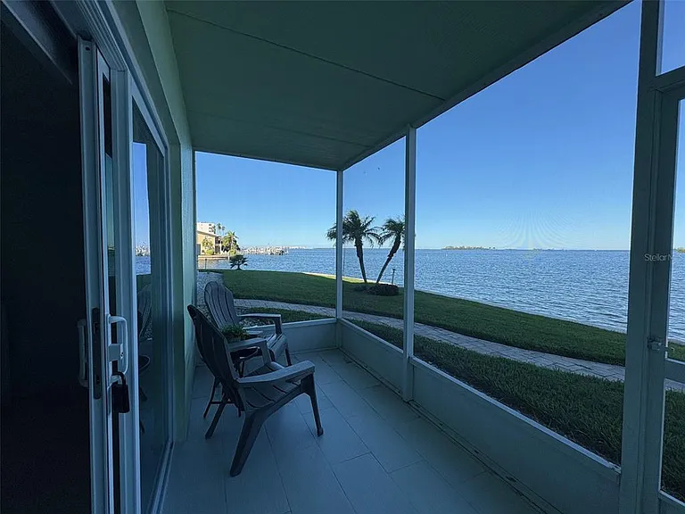 464 N Paula Dr #116 — Photo 34